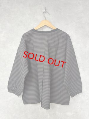 画像4: NATURAL LAUNDRY 　 先染めパネルワイドプルオーバー　992；ブラック系　　サイズ2 (4)