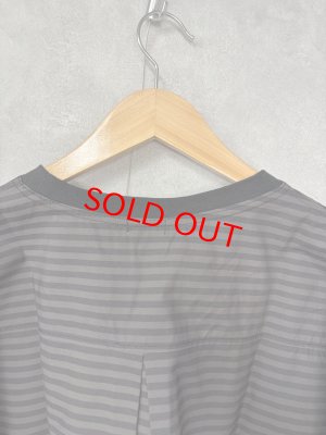 画像3: NATURAL LAUNDRY 　 先染めパネルワイドプルオーバー　992；ブラック系　　サイズ2 (3)