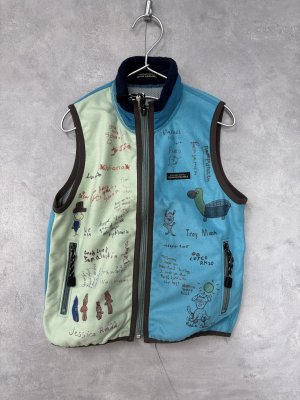 画像1: 2025秋冬　DENIMDUNGAREE　 フリース ラクガキ ベスト　　91；クレイジー (1)