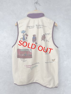 画像3: 2025秋冬　DENIMDUNGAREE　 フリース ラクガキ ベスト　　11；生成 (3)