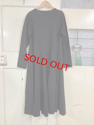 画像3: 2025秋冬　  nunuforme 　　ポンチフレアワンピース 　Black　　大人サイズ；2(163cm) (3)