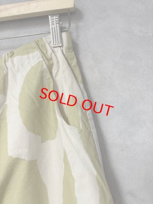 画像3: grin　toneプリント台形ガウチョパンツ　604；グリーン　サイズ；2 (3)