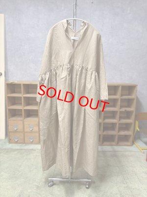 画像1: Veritecoeur ワンピース   BEIGE サイズ;FREE    (1)