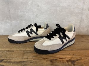 画像1: KARHU カルフ スニーカー  Karhu Mestari メスタリ　CONTROL     160cf 　　　021 SILV LI/JT BK (1)