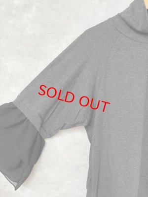 画像3: gomme　　ハイネックフリル袖カットソー　3；チャコール　サイズ；M (3)