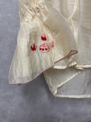 画像2: 2025秋冬　MARET(マレ) 　スカ刺繍プルオーバ　　1；白　サイズ；F (2)