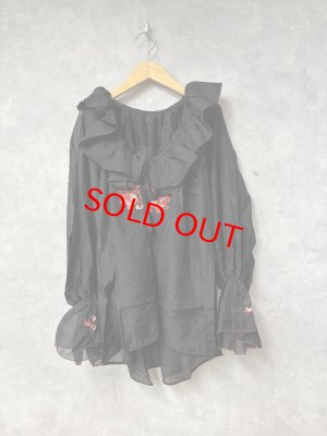 画像1: 2025秋冬　MARET(マレ) 　スカ刺繍プルオーバ　　2；黒　サイズ；F (1)