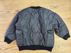 画像4: 2025秋冬　FITH   ニットメキルティングブルゾン　　2:黒 (4)