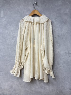 画像3: 2025秋冬 　GTH　	  スパンコール キラキラ ブラウス　　1；白 (3)