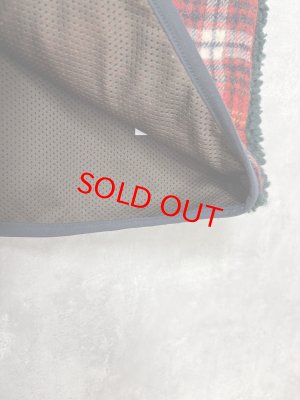 画像4: 2025秋冬　DENIMDUNGAREE　  シャギーチェック ベスト　　5；赤 (4)