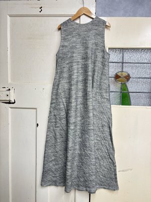 画像4: 2025AW   Bon Vieux Temps　　ノルウェーウールガーゼ天竺ワンピース　　２０；グレー　　　 (4)