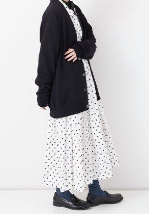 画像2: Veritecoeur  　ユニセックスVネックカーディガン　　　カラー；BLACK (2)