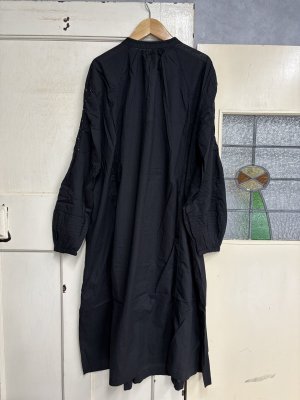 画像4: doux bleu　スモッキングワンピース　　99；ブラック　サイズ；FREE (4)