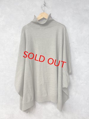 画像3: LILOU+LILY 　HIGH GAUGE KNIT BOTTLE NECK CAPE   　A.BEIGE  　size:38 (3)