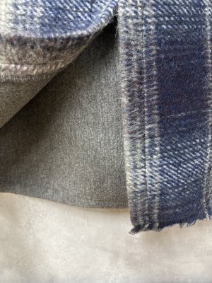 画像4: 2025AW   Bon Vieux Temps　　ウール起毛チェック柄スカート　　90；ネイビー系　 (4)