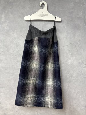 画像1: 2025AW   Bon Vieux Temps　　ウール起毛チェック柄スカート　　90；ネイビー系　 (1)