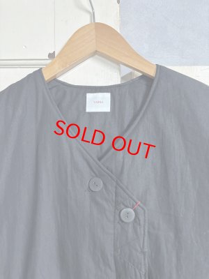 画像2: 40%offYARRA 　ヒヨクステッチ中綿キルトコート　　99；ブラック　　FREE (2)