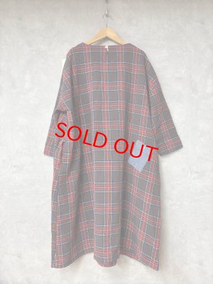 画像6: 2025   快晴堂　　Girl’s　タータンチェック　ワンピース　　3；レッド系　　サイズ；F (6)