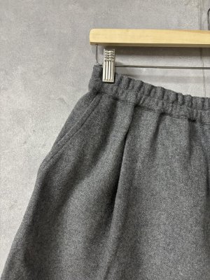 画像2: Veritecoeur     ウールフラノショーツ　　GRAY　　サイズ；F (2)