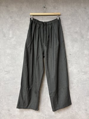 画像1: MakeYourDay　　無地タックバルーンパンツ　(おとなサイズ)　　カラー；チャコール (1)