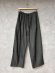 画像1: MakeYourDay　　無地タックバルーンパンツ　(おとなサイズ)　　カラー；チャコール (1)