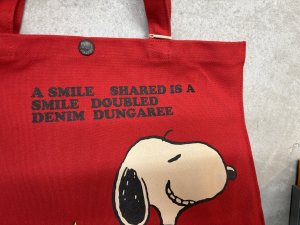 画像2: 2025秋冬　DENIMDUNGAREE　 SNOOPY BAG　　サイズ；F (2)