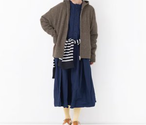 画像4: Veritecoeur     フーディージップニット　BROWN    サイズ；F (4)