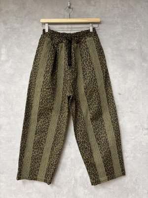 画像1: 2025秋冬 　GTH　　  チノレース柄パンツ　　9:カーキ　　サイズ:01 (1)