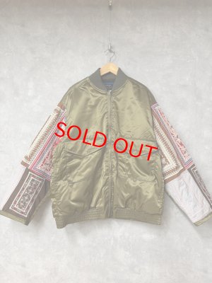 画像1: 2025秋冬　MARET(マレ)  ミリタリー刺繍袖ドッキングジャケット　　9；カーキ (1)