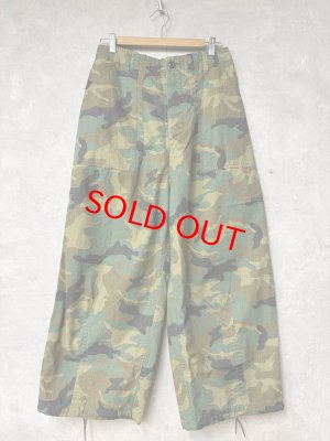 画像1: Veritecoeur     ワイドベーカーパンツ　camo  サイズ；F (1)