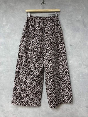 画像4: LILOU+LILY 　60LAWN　RIPPLE WIDE パンツ　C.BLACK　size:38 (4)