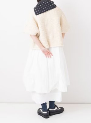 画像2: Veritecoeur　　ドルマンニットカーディガン　IVORY　　サイズ；F (2)