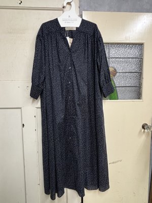 画像1: 2026SS　 Bon Vieux Temps　　ワンピース　ネイビー　サイズ；1 (1)