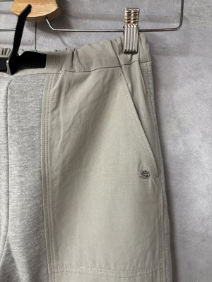 画像2: 2026春夏　FITH  　綿麻ドッキング　ジョガーロングパンツ　3；グレー (2)