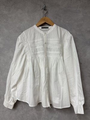 画像1: ヴァンブラン vent blanc　　フロントピンタックデザインブラウス　OFFWHITE　　サイズ；F (1)