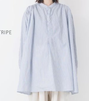画像2: Veritecoeur       　プルオーバーシャツ　　カラー；SAX×GREEN STRIPE　サイズ；F (2)