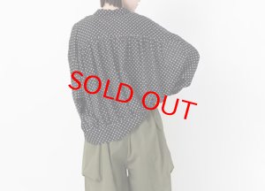 画像2: Veritecoeur   ドットギャザーブラウス　　SUMIKURO　サイズ；F (2)