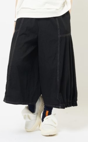 画像1: gomme 　ヘムギャザーデニムパンツ 　　2；黒　サイズ；M (1)