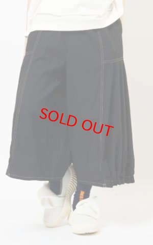 画像1: gomme 　ヘムギャザーデニムパンツ 　　2；黒　サイズ；M (1)