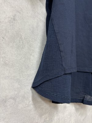 画像3: ヴァンブラン vent blanc　　40/2天竺*ウェービーボイルAラインP/O　　NAVY　サイズ；F　 (3)
