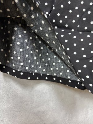 画像2: ヴァンブラン vent blanc　　40/1ランダムドットpt ギャザースカート　　BLACK　　サイズ；F　 (2)