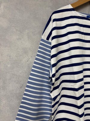 画像2: NATURAL LAUNDRY  　パネルBDバイカラープルオーバー　　452；ブルー系　サイズ2 (2)