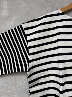 画像2: NATURAL LAUNDRY  　パネルBDバイカラープルオーバー　　992；ブラック系　サイズ2 (2)