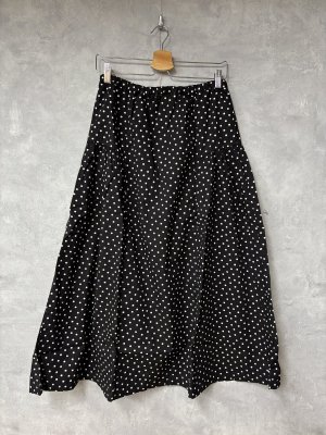 画像1: ヴァンブラン vent blanc　　40/1ランダムドットpt ギャザースカート　　BLACK　　サイズ；F　 (1)