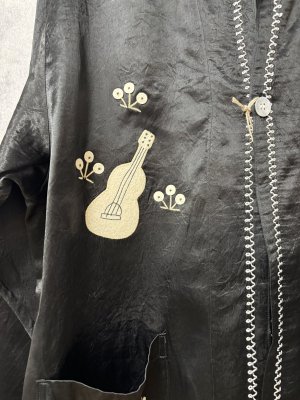 画像2: 2026春夏　MARET(マレ) 　ビンテージサテンメキシカンジャケット　2；黒　サイズ；F (2)