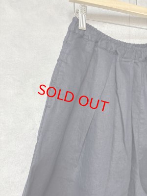 画像2: NATURAL LAUNDRY 　 40Lバレルタックワイドパンツ　　490；ネイビー　サイズ2 (2)