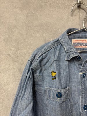画像2: 2026春夏 　DENIMDUNGAREE　　ダンガリー SNOOPY シャツ　4；紺 (2)