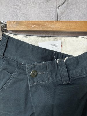 画像4: 2026春夏　GTH　　チノ　KITTY　ヘンケイ　パンツ　　2；黒 (4)