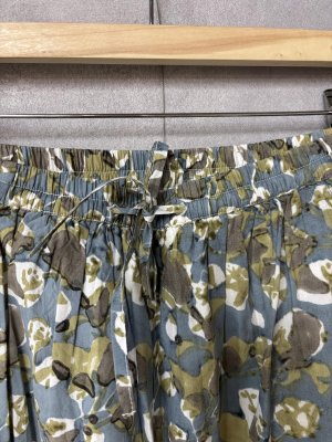 画像2: LILOU+LILY 　BLOCK PRINT WIDE PANTS  　　A.BLUE　size:38 (2)