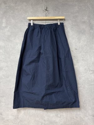 画像1: YARRA 　バックサテンサイドタックスカート　55；ネイビー　FREE (1)